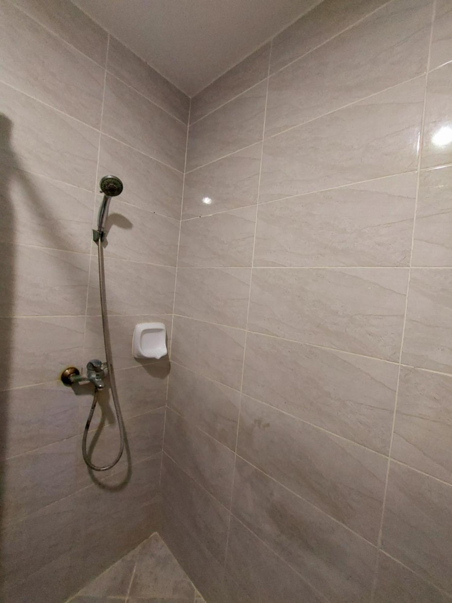 Ania Suite Room Lapu-Lapu City Exterior photo